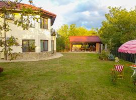 Къща за гости АКАЦИЯ，位于Ravna Gora的酒店