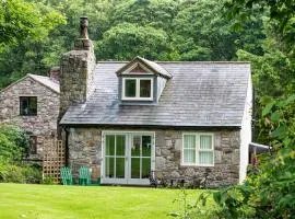 Finest Retreats - The Cottage - Luxury 1 Bed Cottage