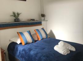 Budget Motel Rooms, 1Short St Morisset，位于Morisset的酒店