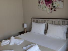 Ύδνα studios，位于佩弗奇的酒店