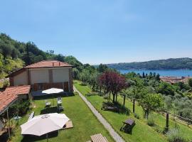 Agriturismo Podere Nigriano，位于萨罗的酒店