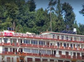 Hotel Shail Shikhar，位于乔斯希马特的酒店