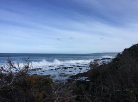 SKENES CREEK MOTEL - OPEN, VACANCY - Call Direct PLEASE 61 GREAT OCEAN ROAD , SKENES CREEK，位于Skenes Creek的酒店