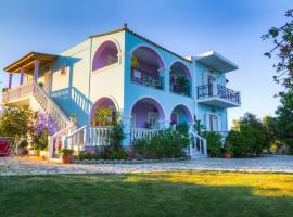 乔安娜别墅公寓，位于瓦西里科斯戈卡斯海滩附近的酒店