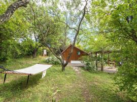 #Pinetree Cabin by halu! Villas，位于卡兰兹拉的木屋