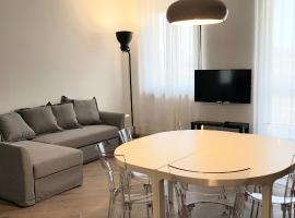 V12 Apartments - Trecate，位于Trecate的酒店