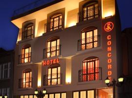 肯克乐德酒店，位于大特尔诺沃的浪漫度假酒店