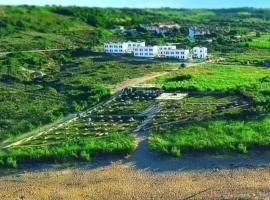 Sukha Inn Hotel & Beach