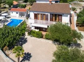 ADRIA-Holiday House with a private pool in Krk