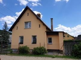 Holiday Home Domeček，位于利波瓦拉尼的别墅