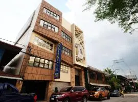 东方禅套房公寓