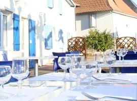 Hotel La Cote d'Argent，位于卡斯泰的酒店