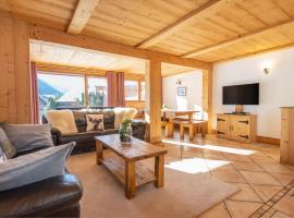 Yeti Lodge Chalets & Apartments，位于夏蒙尼-勃朗峰的木屋