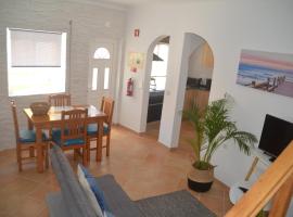 Casa Flora T1 - Vila do Bispo，位于维拉多比斯坡的酒店