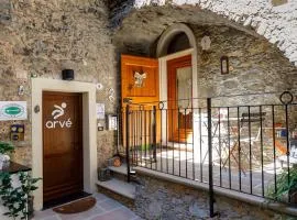 Arvé Castelbianco - B&B e Appartamento