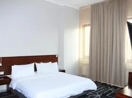 City Centre Hotel