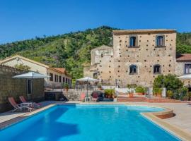 Il Borgo Country Resort，位于卡迪里翁西塞尔的酒店