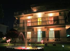 Akrogiali Beach Rooms，位于阿马林索斯的旅馆