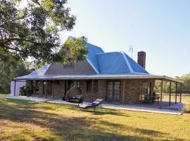 Hunter Habit Cottages