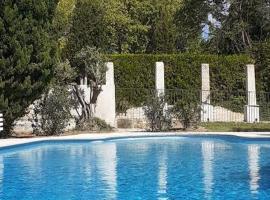 Hôtel Villa Glanum et Spa，位于圣雷米普罗旺斯的酒店