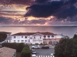 Beach Hotel - Le Grand Chalet，位于龙斯莱班的酒店