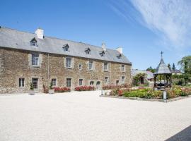 Hôtel de l'Abbaye Le Tronchet Saint Malo，位于勒特隆歇圣马洛高尔夫度假村附近的酒店