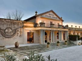 Hôtel & Spa Jules César Arles - MGallery Hotel Collection，位于阿尔勒的酒店