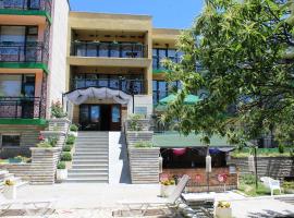 Hotel Vitalis，位于Pchelin的酒店