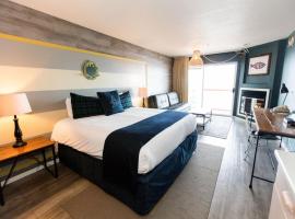 Surftides Hotel，位于林肯市的酒店