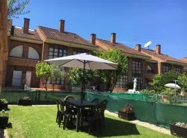 CHALET en Laredo cerca de la playa.