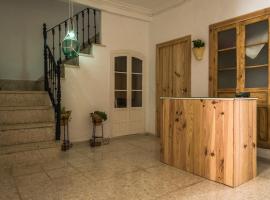 Olvera B&B Hostel en Olvera，位于奥尔维拉的酒店