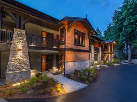 Kingfisher Pacific Resort & Spa，位于考特尼的酒店