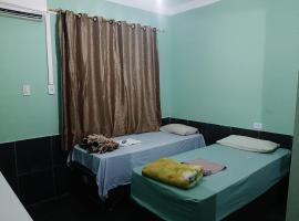 388 Suítes & Flats，位于伊塔瓜伊的酒店