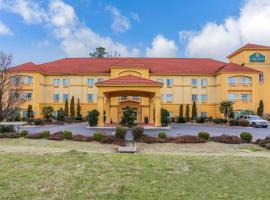 La Quinta by Wyndham Fultondale Birmingham North，位于富尔顿戴尔的酒店