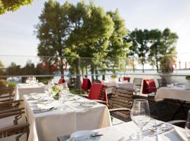 克莱斯米尔酒店，位于瓦伦的酒店