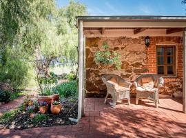 Lucy's Cottage，位于Marananga的酒店