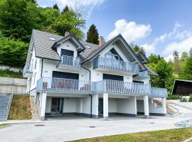 Lakeview Villa Bled，位于布莱德的带按摩浴缸的酒店