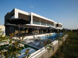 ISALOS GERAKiNi，位于耶拉基尼的酒店