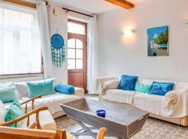 Charming Stay in Viroinval，位于Le Mesnil的酒店