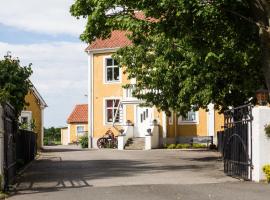 Mjällbyhus Pensionat & Stugby，位于瑟尔沃斯堡的旅馆