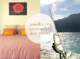 Amarillys Apartment and Rooms in CasaClima (climate certification)，位于托尔博莱的酒店