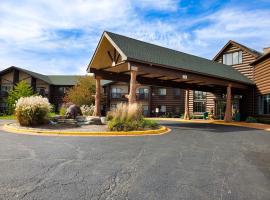 Grand Bear Resort at Starved Rock，位于Utica的酒店