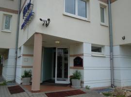 兹尼体育场酒店，位于马达伯乐斯拉夫的酒店