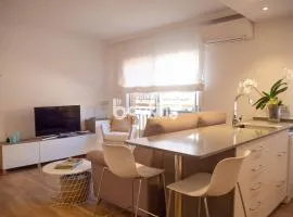 Indústria Apartament per 3 persones a 2 minuts de la platja amb Aire acondicionat i plaça d'aparcament