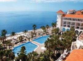 Hotel Riu Madeira - All Inclusive，位于卡尼索的酒店