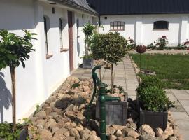 Annagården Österlen，位于奇维克的酒店