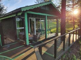 VIP Green House of Hope for 2，位于Leliūnai的酒店