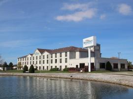 芬德利智选假日酒店&套房，位于芬德利的酒店