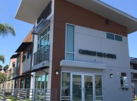 卡斯塔维汽车旅馆，位于奥兰治的酒店