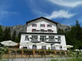 普雷达库尔姆酒店